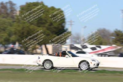 media/Jan-07-2024-SoCal Drivers Club (Sun) [[fbfecfa591]]/Yellow Group/Sunset Front Straight (1120am)/